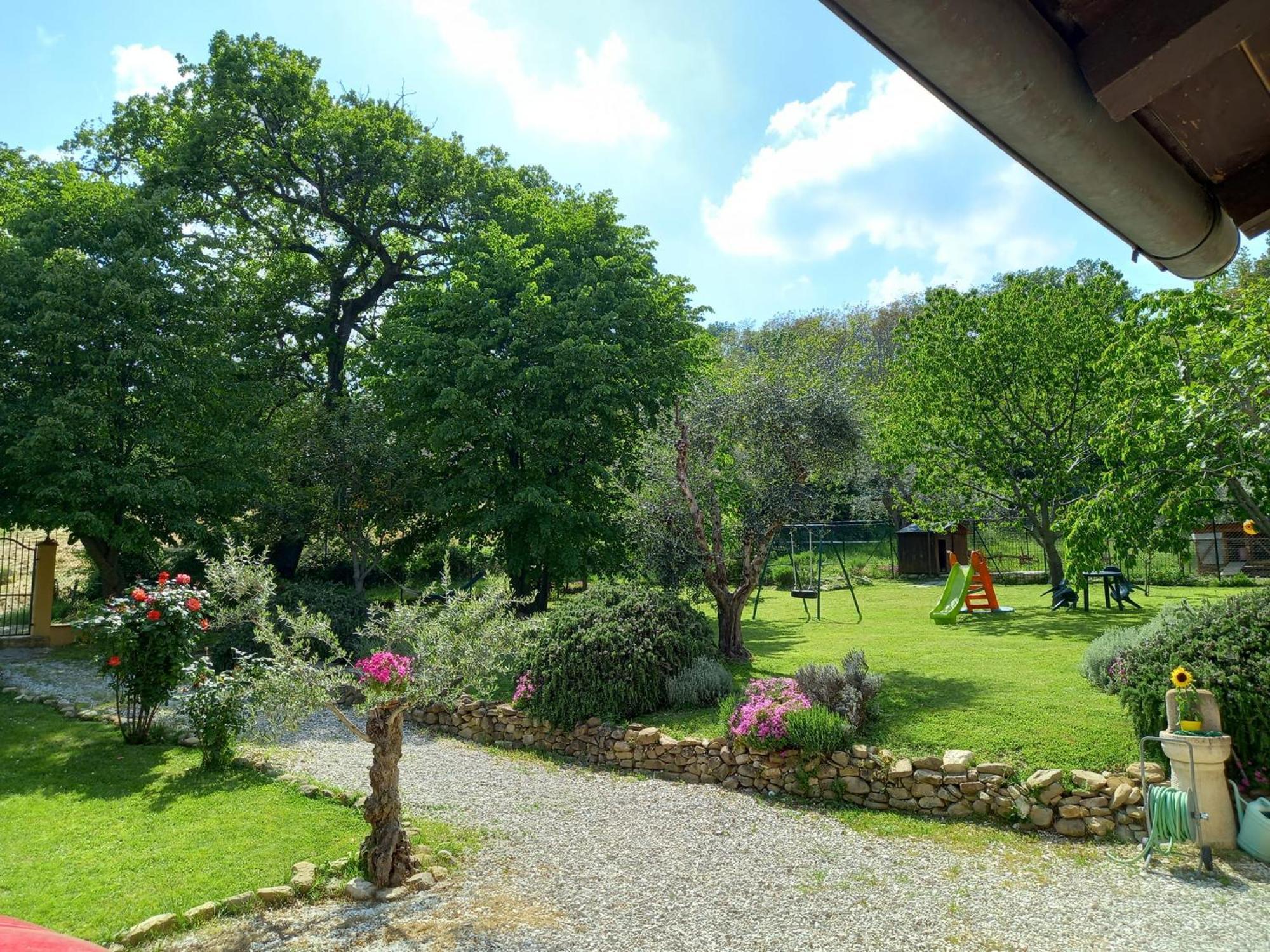 Il Casale Di Aurora Country House Colmurano Екстер'єр фото