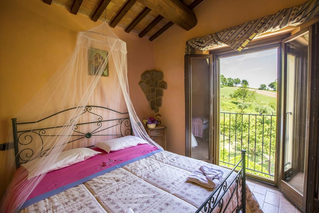 Il Casale Di Aurora Country House Colmurano Екстер'єр фото