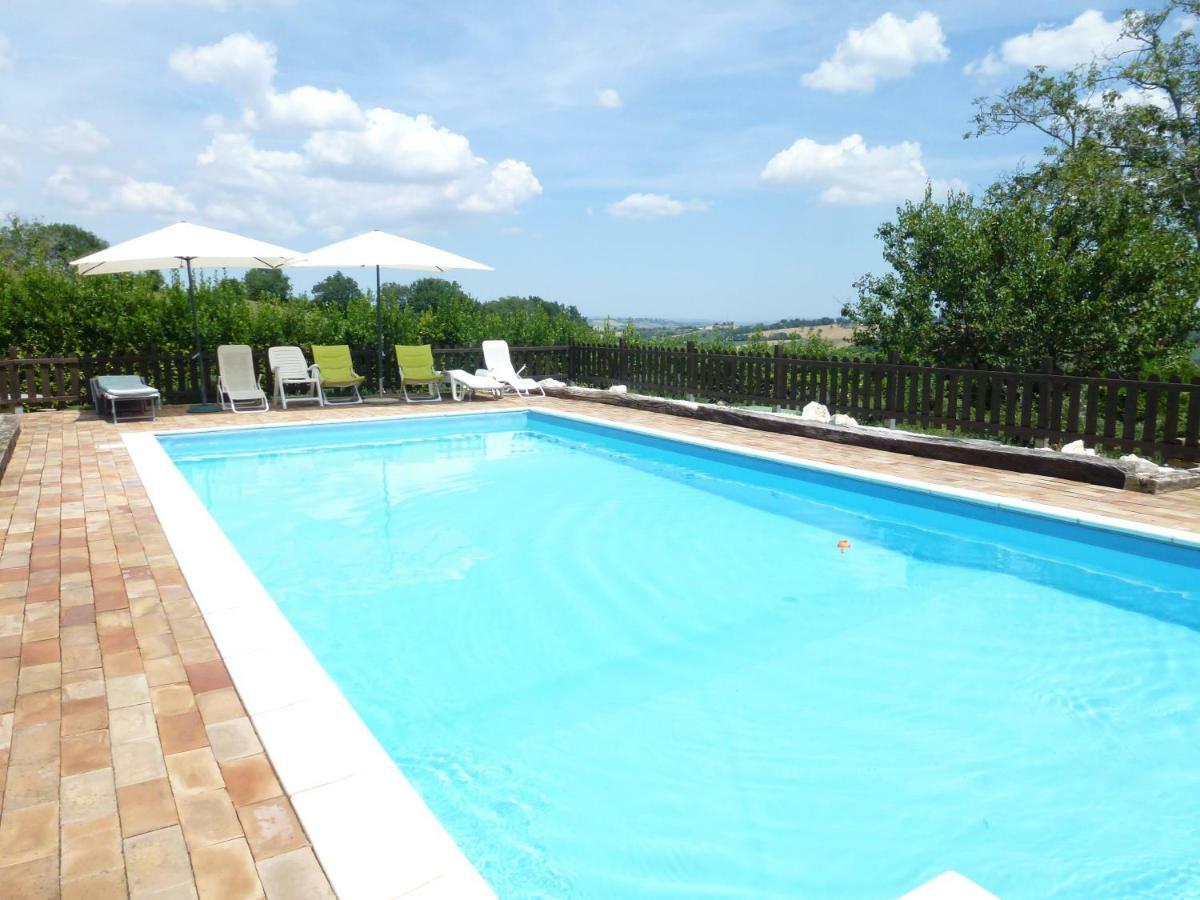 Il Casale Di Aurora Country House Colmurano Екстер'єр фото