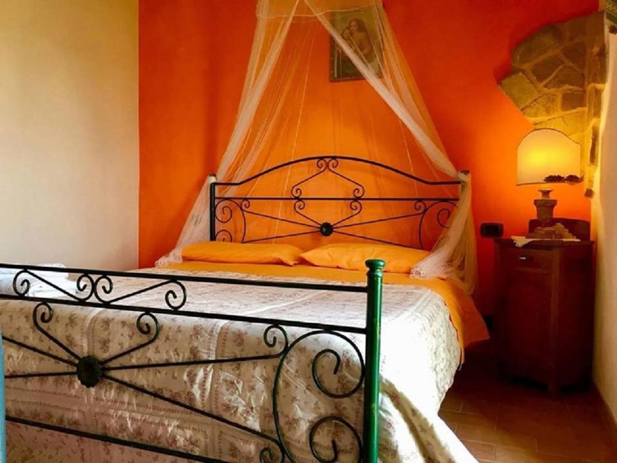 Il Casale Di Aurora Country House Colmurano Екстер'єр фото